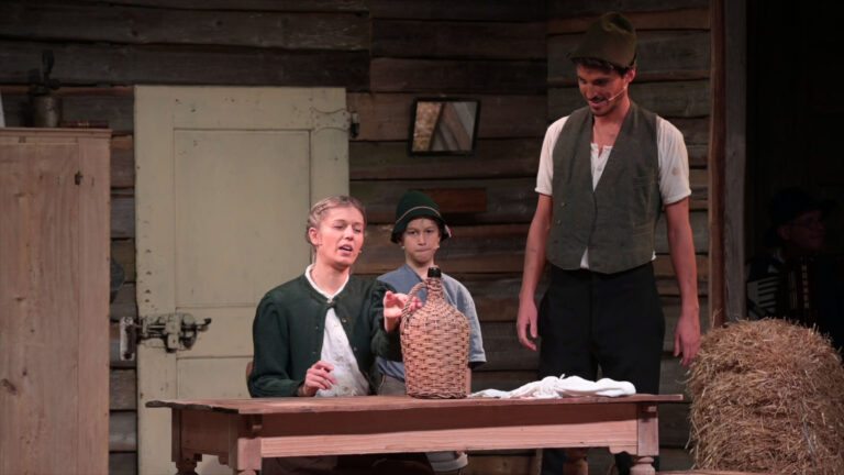 vlcsnap-2025-03-15-12